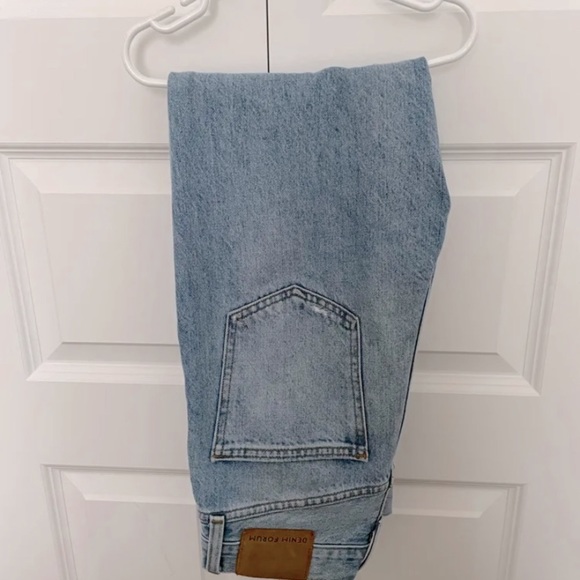 Aritzia Denim Forum Joni High Rise Loose Size 23 - Picture 1 of 4